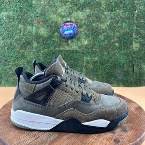 Jordan 4 Retro SE Craft Medium Olive